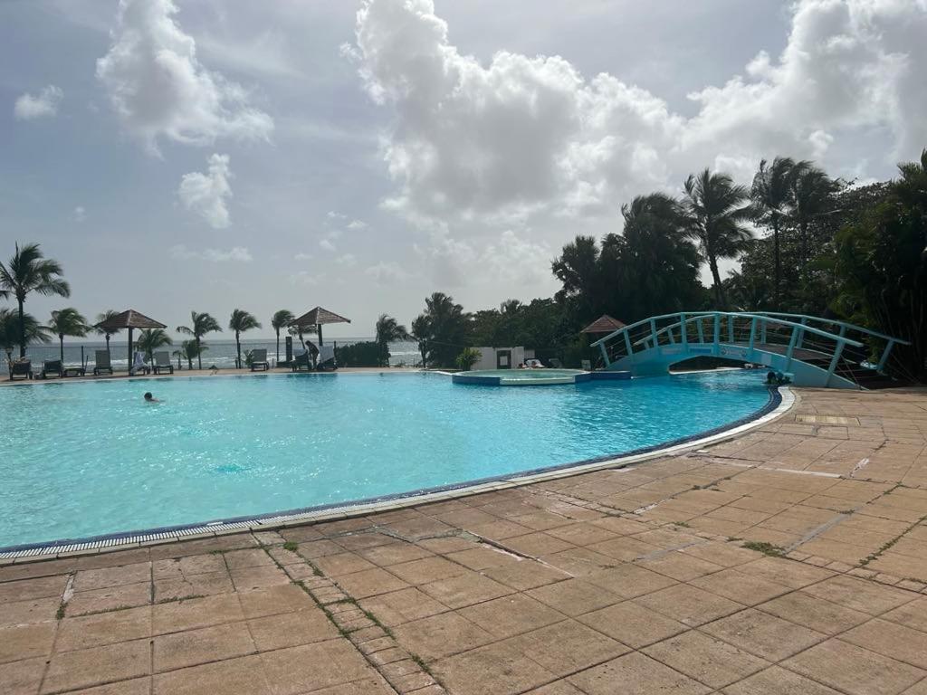 Appart T3 Village Vacances Sainte-Anne Courcelles Eksteriør bilde